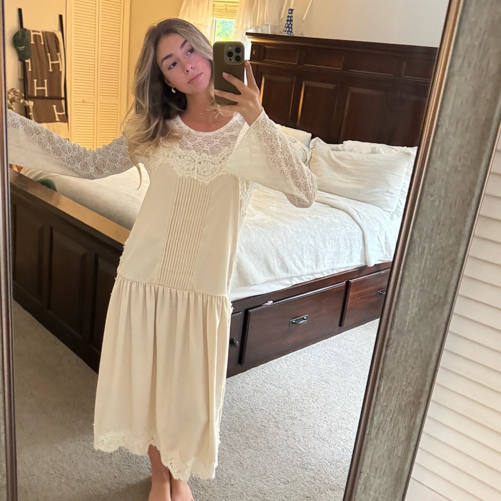 Ivory Lace Camisole Dress - Picture 4 of 16